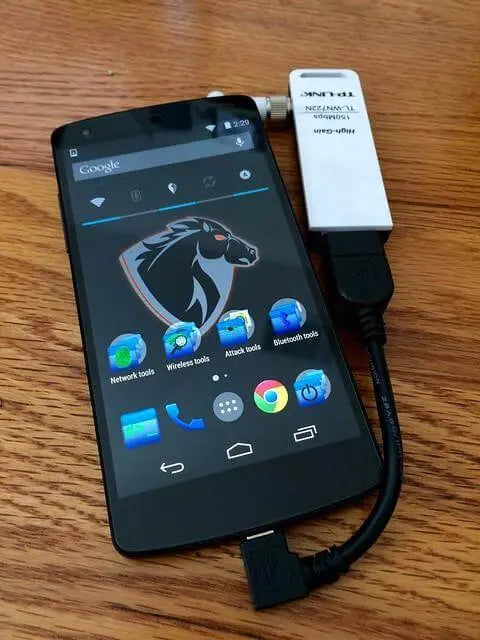 Pwnie Express Nethunter Nexus 5 Pentesting Smartphone (With External Wifi Adapter) Unlocked Mobile Phones